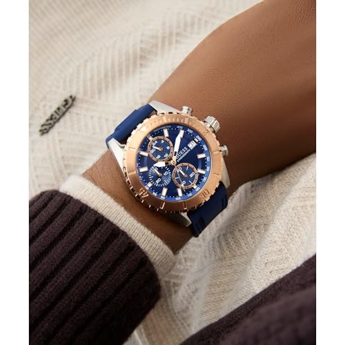 GUESS Blue Round Dial Analog Men's Watch - GW0967G4