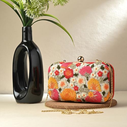 DUCHESS Women's Clutch (Multi) (Units 1) (000578BG)