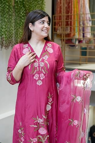 AVYUKTHA | Women’s Embroidered Kurta Set with Pyjamas & Dupatta | Ethnic Suit for Festive, Casual & Daily | Pink | Size- XL