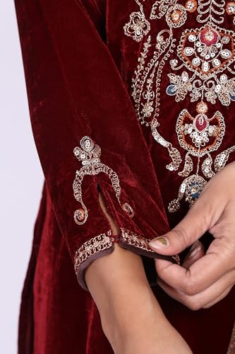 W for Woman Maroon Straight Kurta with Parallel Pant and Dupatta - (WS13312-224203-XL)
