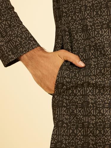 Manyavar Men's Cotton Blend Tribal Prints Kurta (Black,XXL)