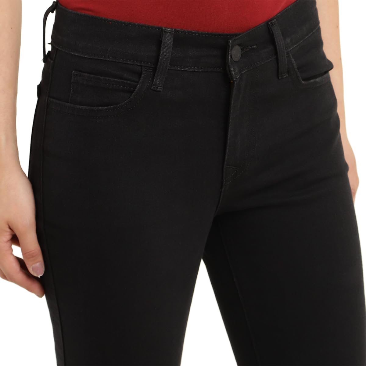 Levi's Women's Super Skinny Jeans (A7088-0032_Black) | Rise Style: Mid Rise