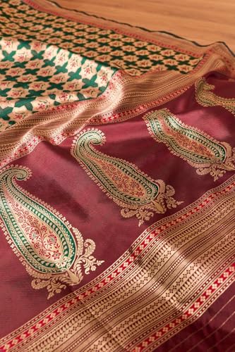 Taneira Women Darkgreen Pure Silk Brocade Banaras Saree With Unstitched Blouse Piece (SAIH04AC5696-Dark Green)
