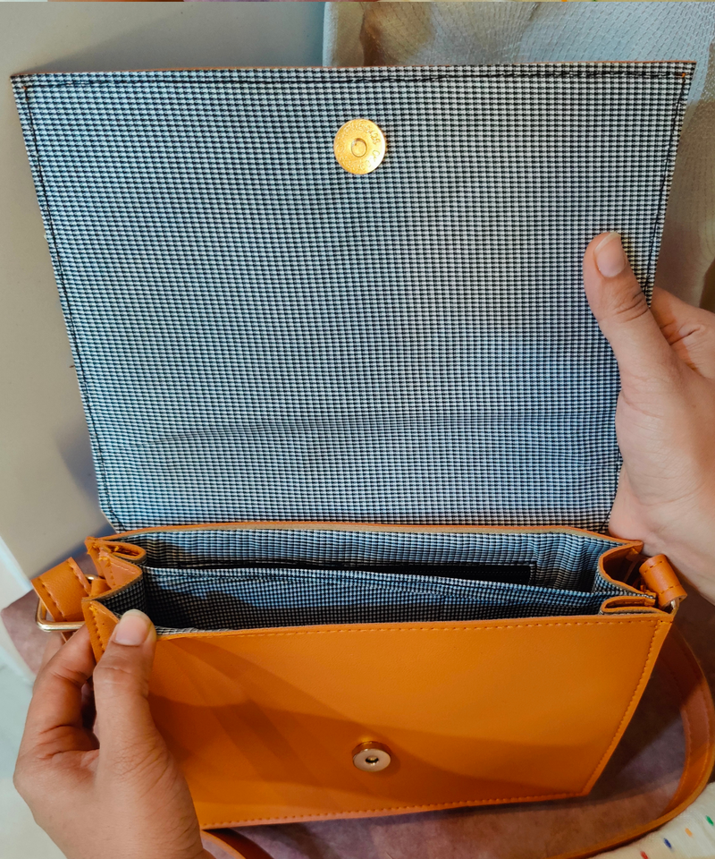 The 'Conductor' Sling - SaumyasStore