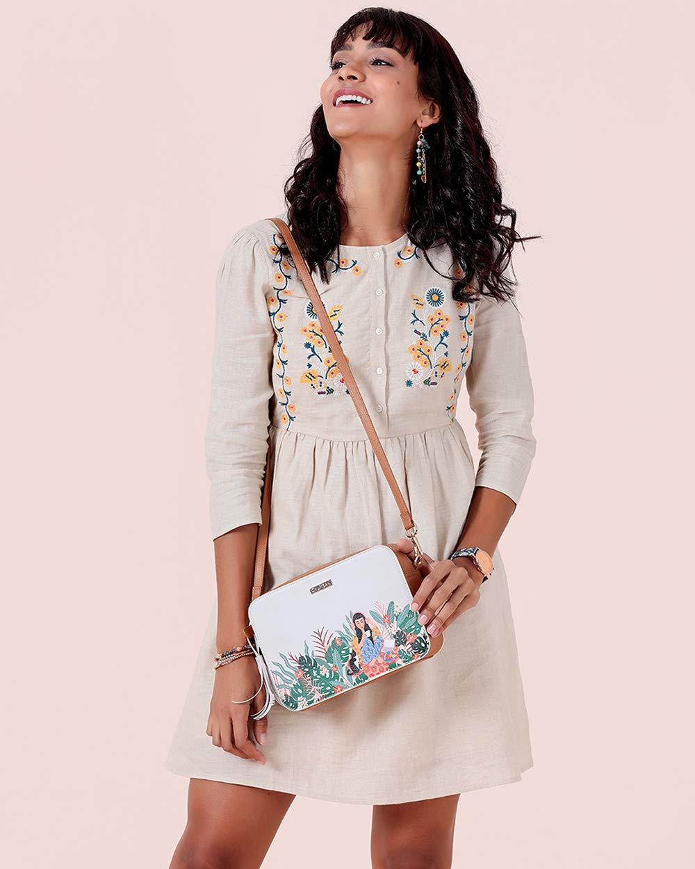 Chumbak Crossbody Sling Bag for Women | Stylish Printed Canvas Box Sling bag | Multipurpose Daily use Bag for Office/College/Travel