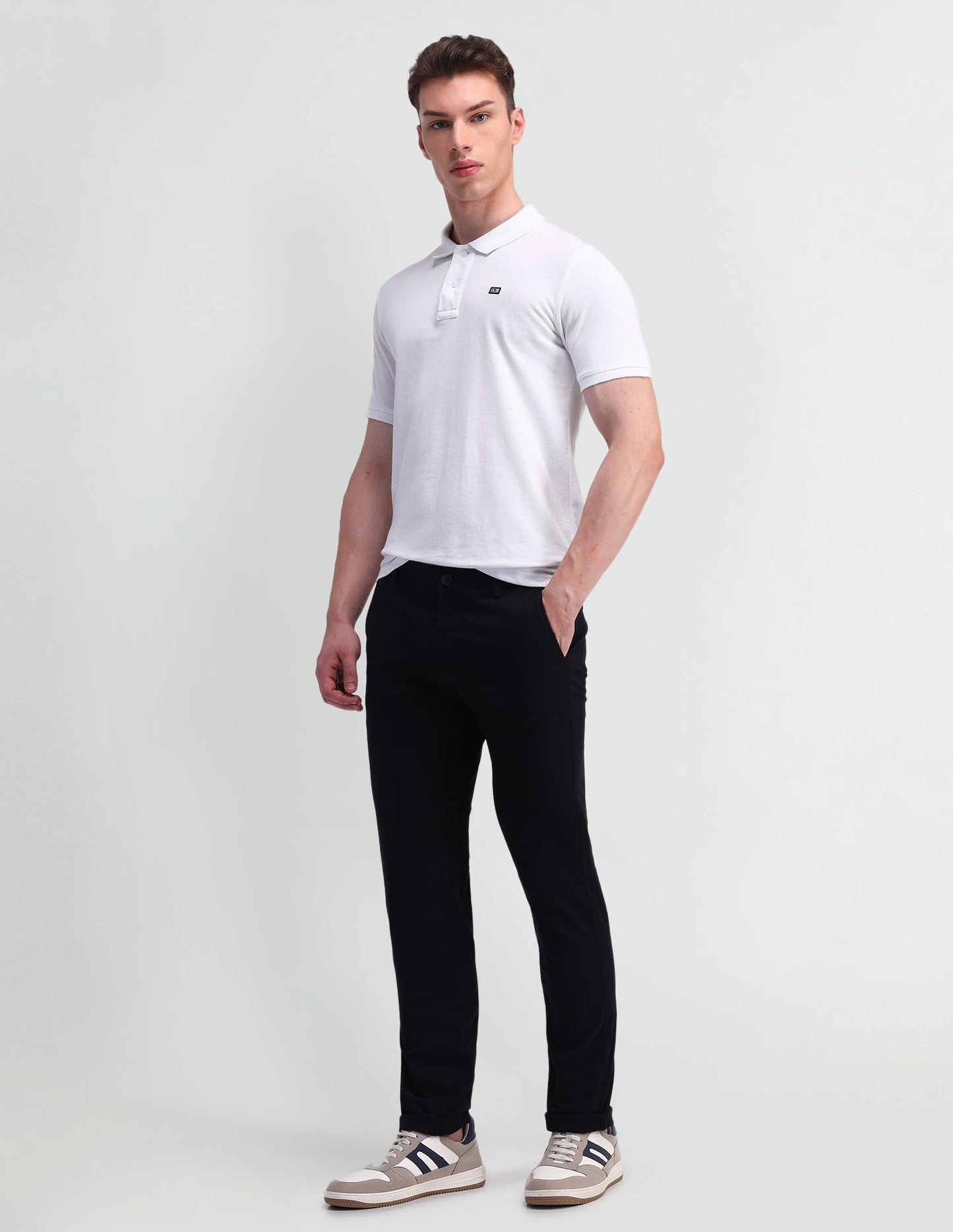 Arrow Men's Solid Slim Fit Acrylic Casual Trouser (ASCBTRO0002_Black_32)