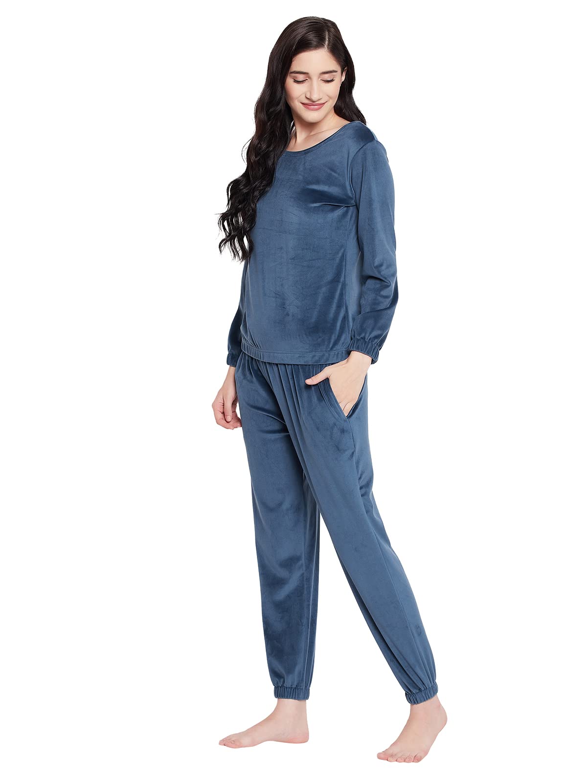 Clovia Women's Chic Basic Sweatshirt & Joggers set (LSW665P08_Blue_S)