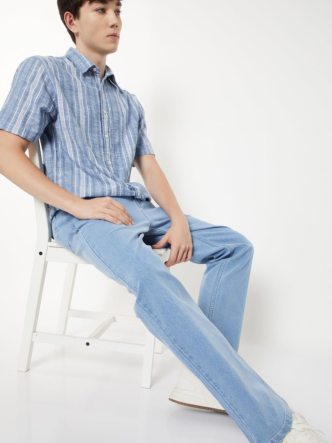 Max Men Washed Straight Fit Jeans (Blue_38)