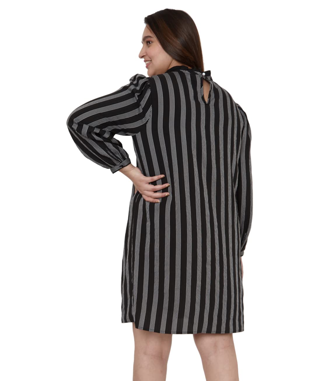 VERO MODA Women's Rayon Shift Knee-Length Dress (179078701- Black_M)