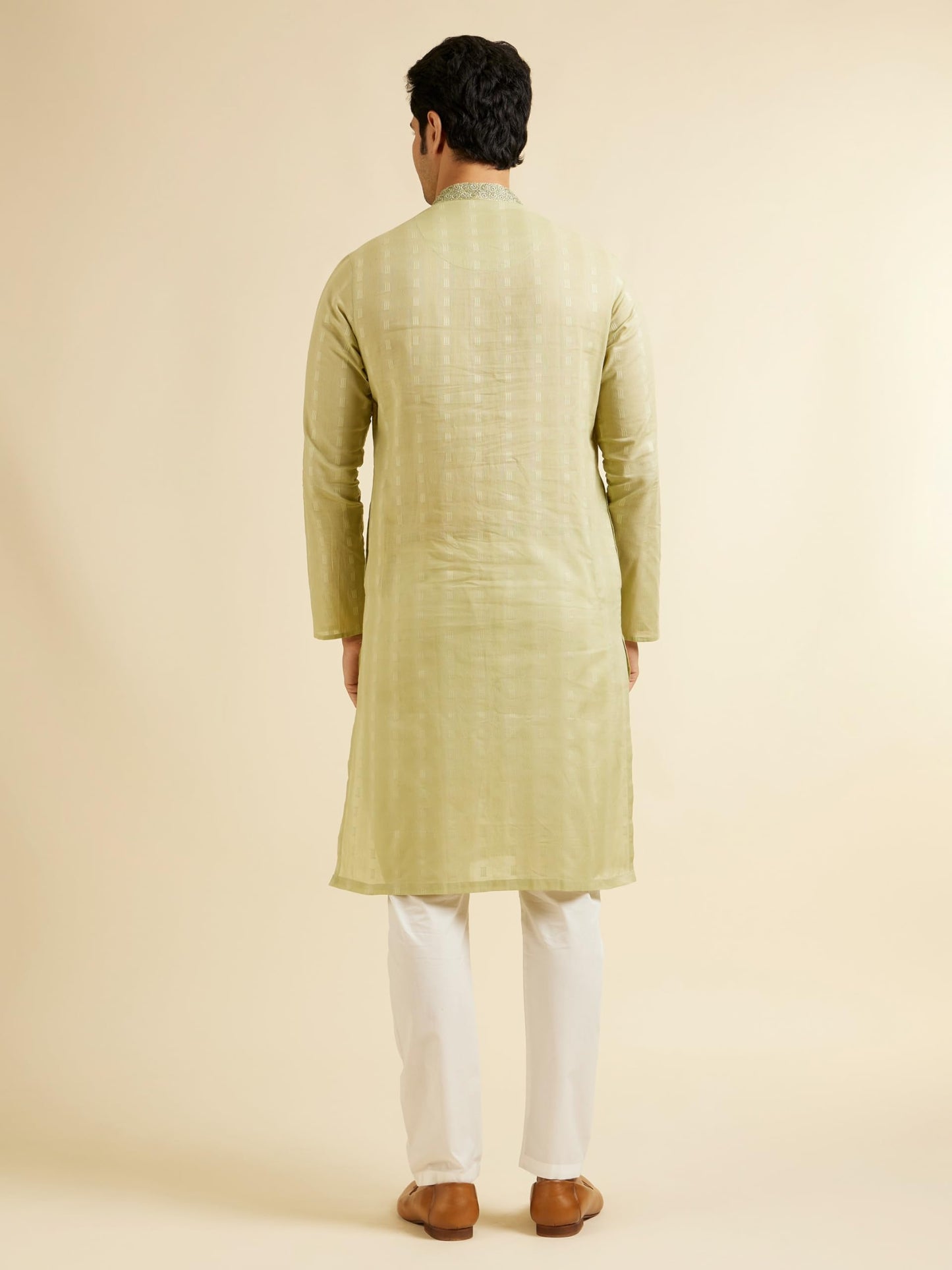 Manyavar Men's Cotton Self-Textured Kurta Set (Light Mid Green,XXXL)