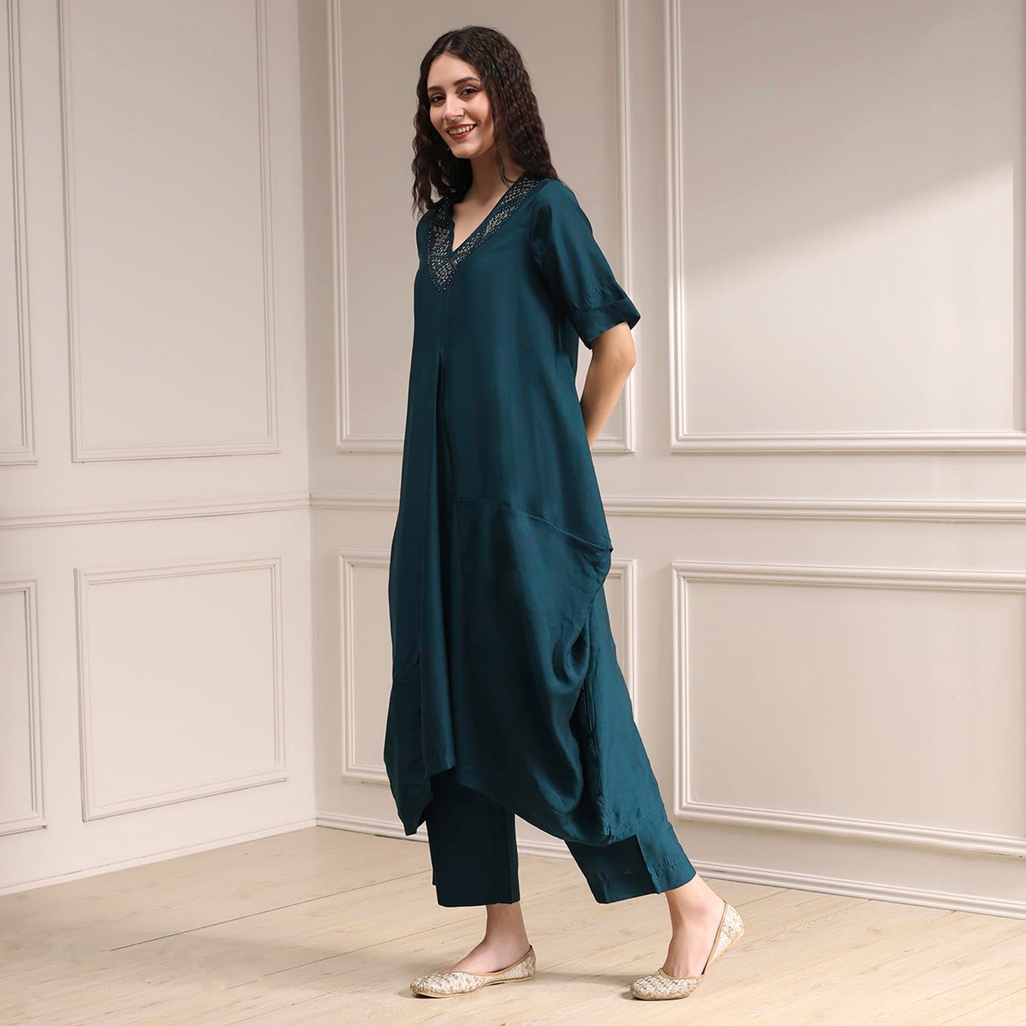 BIBA Women's Rayon Blend Dyed Kurta Set