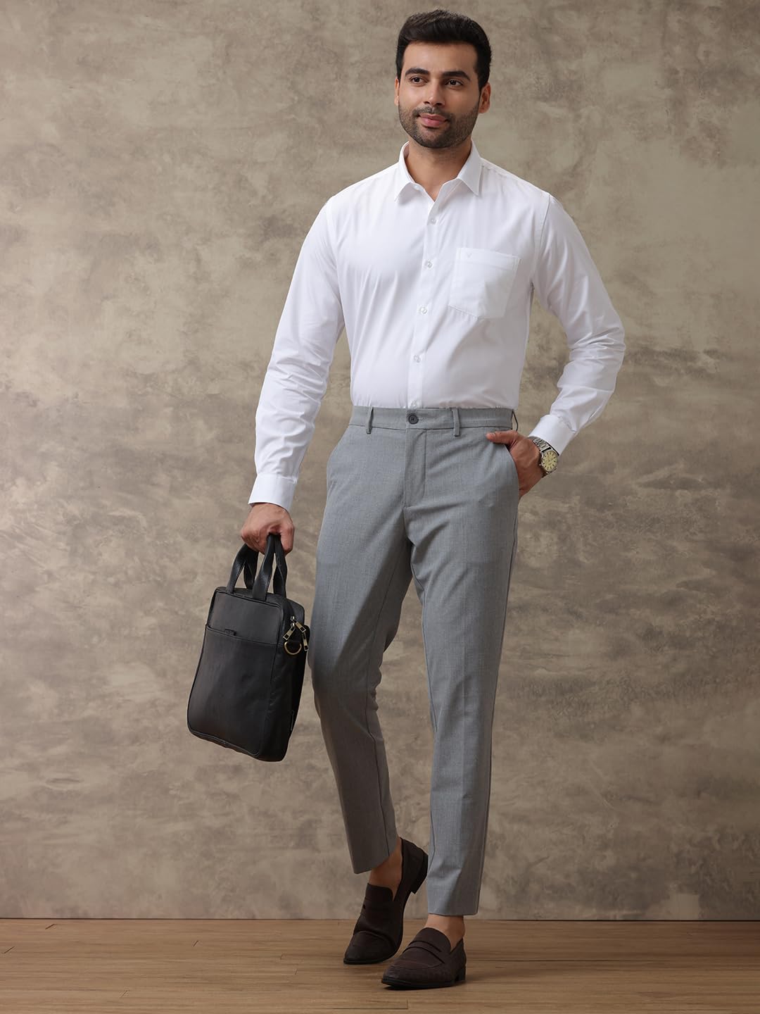 RAMRAJ COTTON Mens Cotton Solid White Full Sleeve Shirt (40; White)