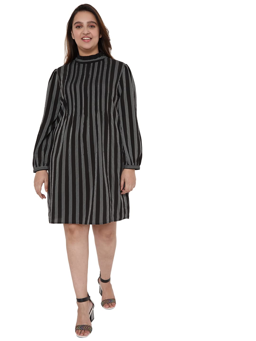 VERO MODA Women's Rayon Shift Knee-Length Dress (179078701- Black_M)