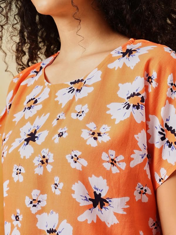 Clovia Women's Floral Printed Rayon Night Suit | Top and Shorts Sleepwear Set with Pocket | Nightwear Co-ord Set (LS0533D16_Orange_S)