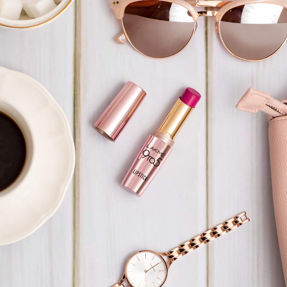 LAKMÉ Powerplay Priming Matte Lipstick, Smooth Matte Finish, Lightweight Lipstick, Smudgeproof, Lasts 16hrs, Hydrates Lips, Coral Date, 3.6g