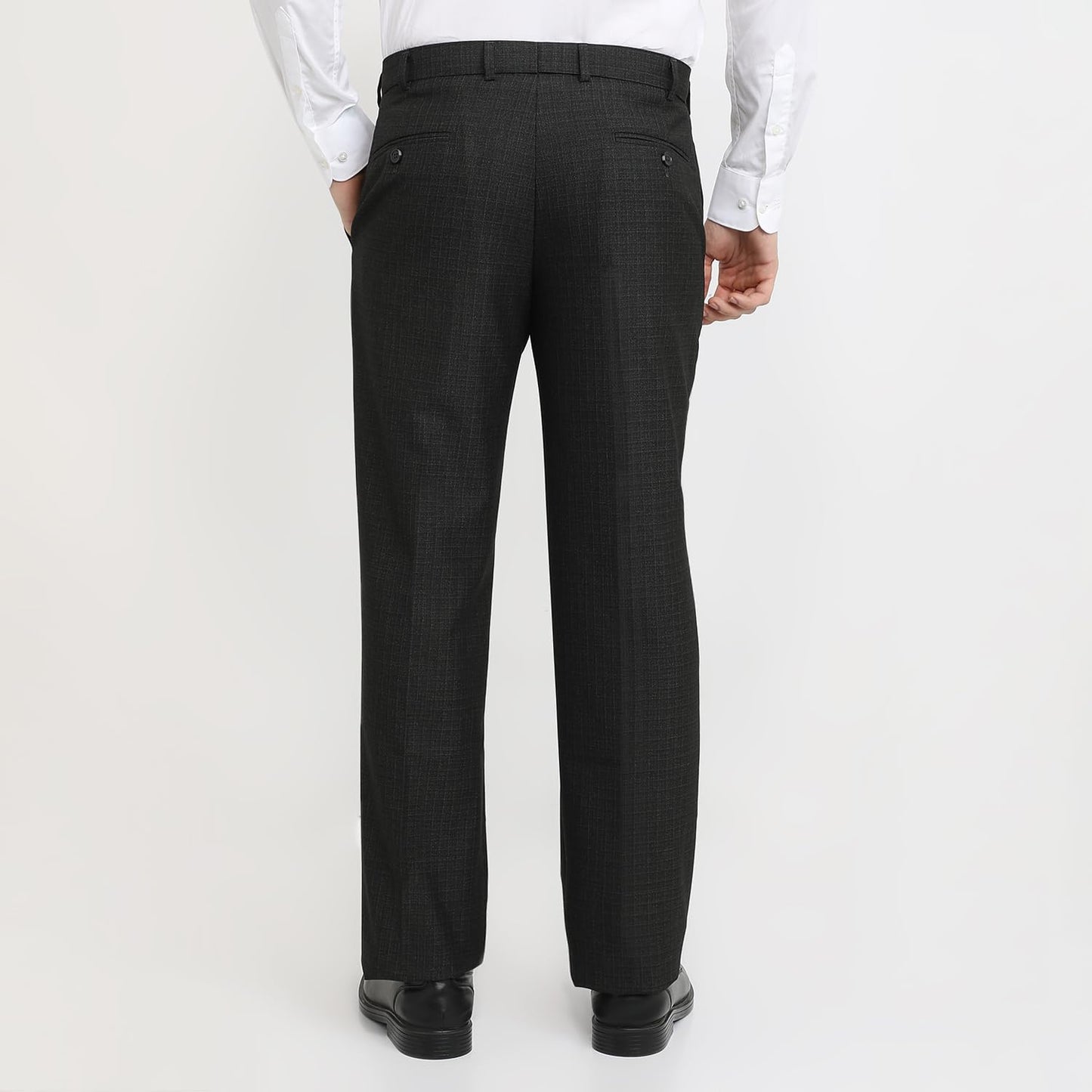 Park Avenue Men Regular Fit Solid Pattern Poly Viscose Blend Flat Front Formal Trouser Grey
