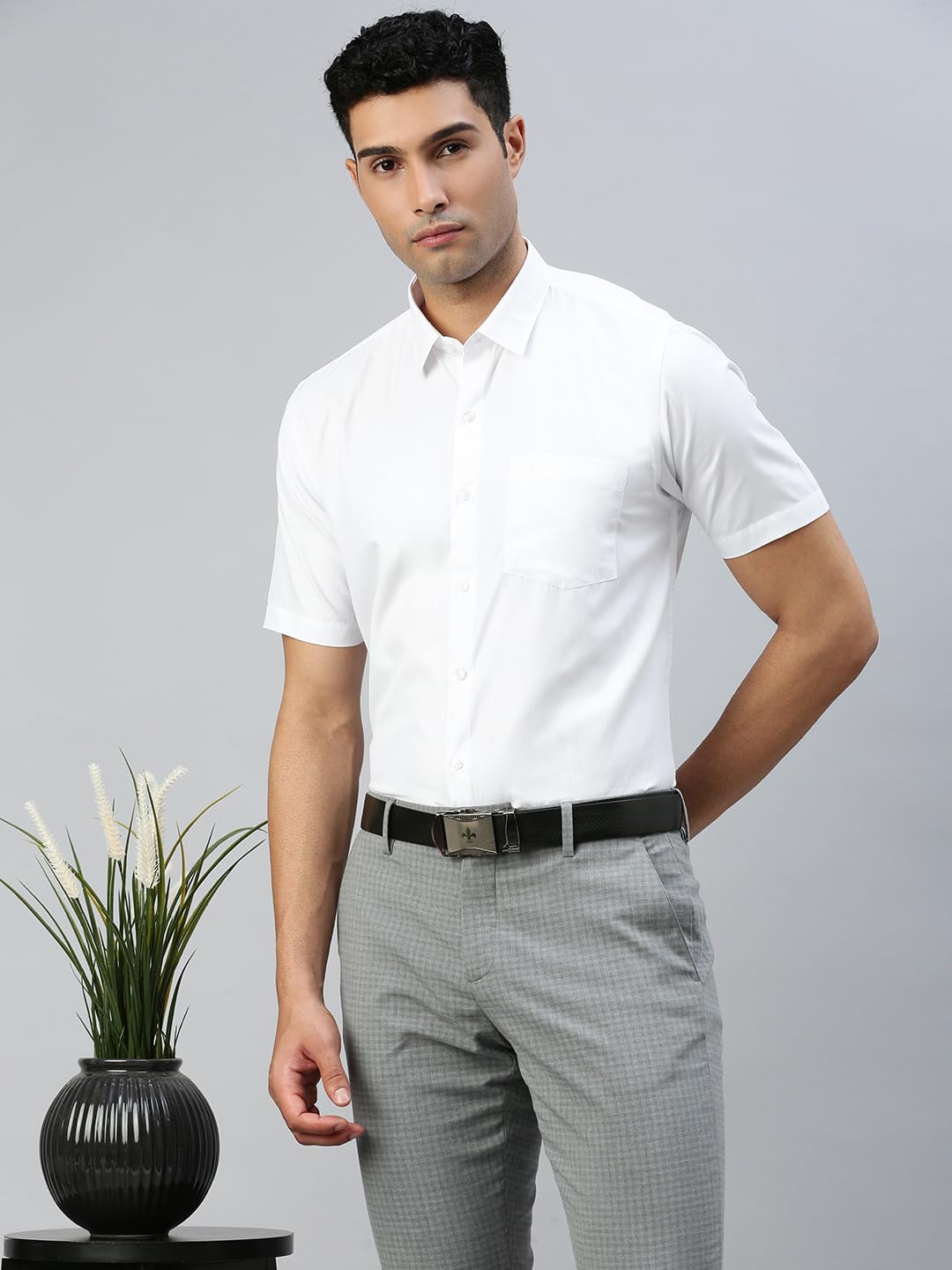 RAMRAJ COTTON Men Solid White Casual Shirt (42;White_ 12)