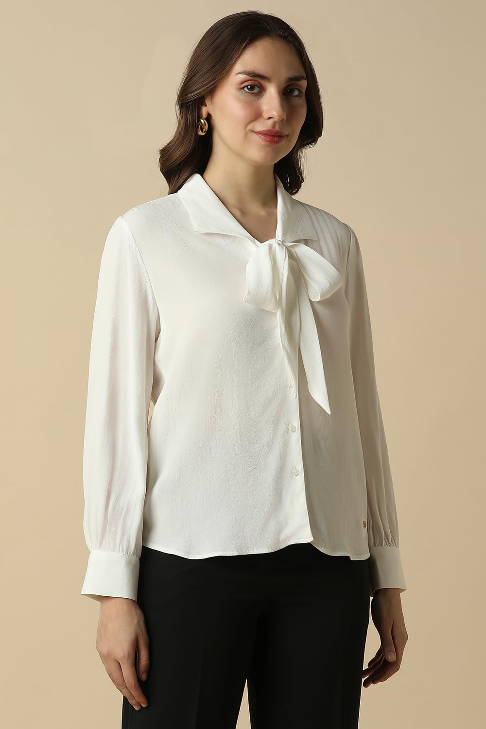 Women White Solid Long Sleeves Shirt