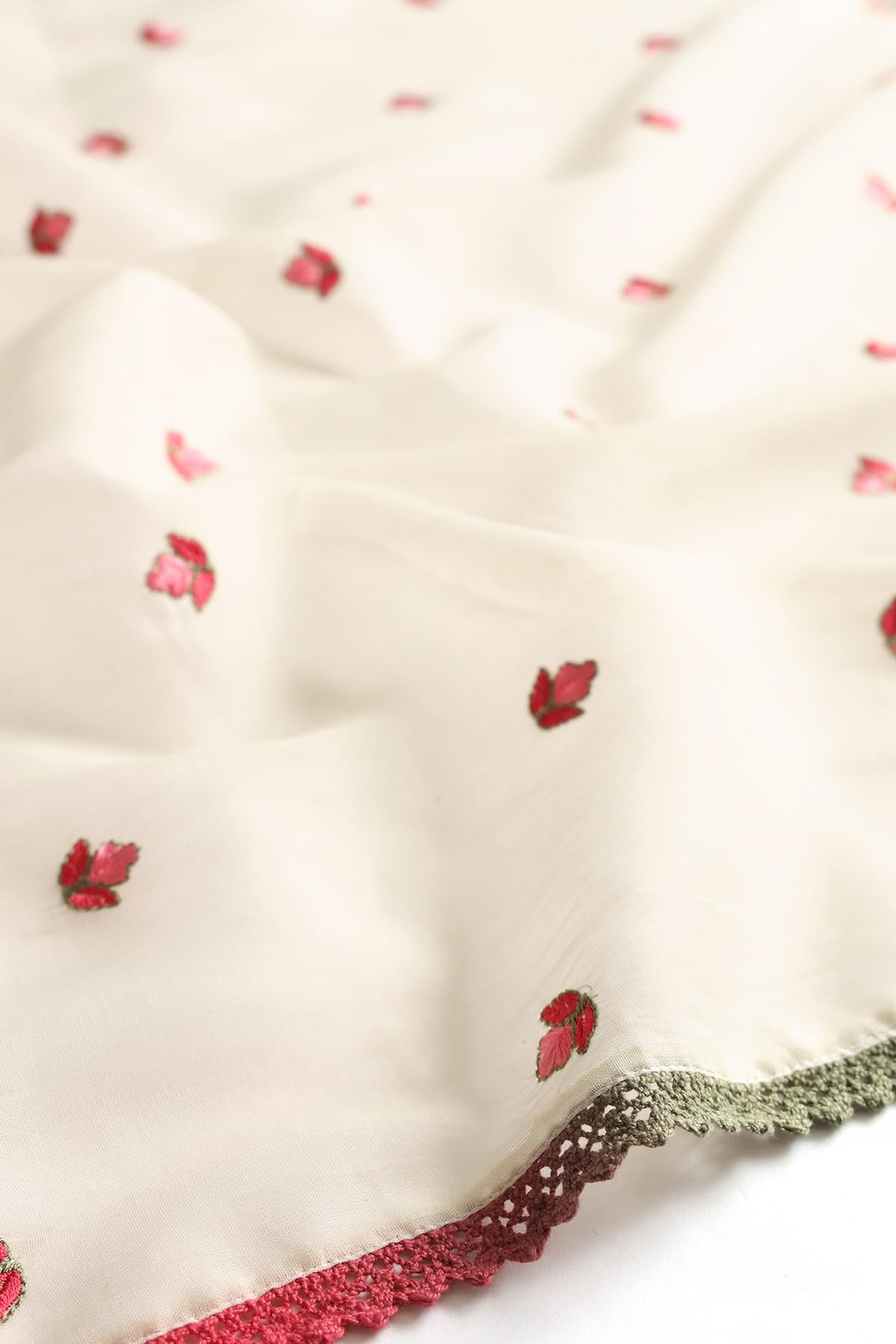 Soch Womens Off White Cotton Floral Print Suit Set With Thread Work