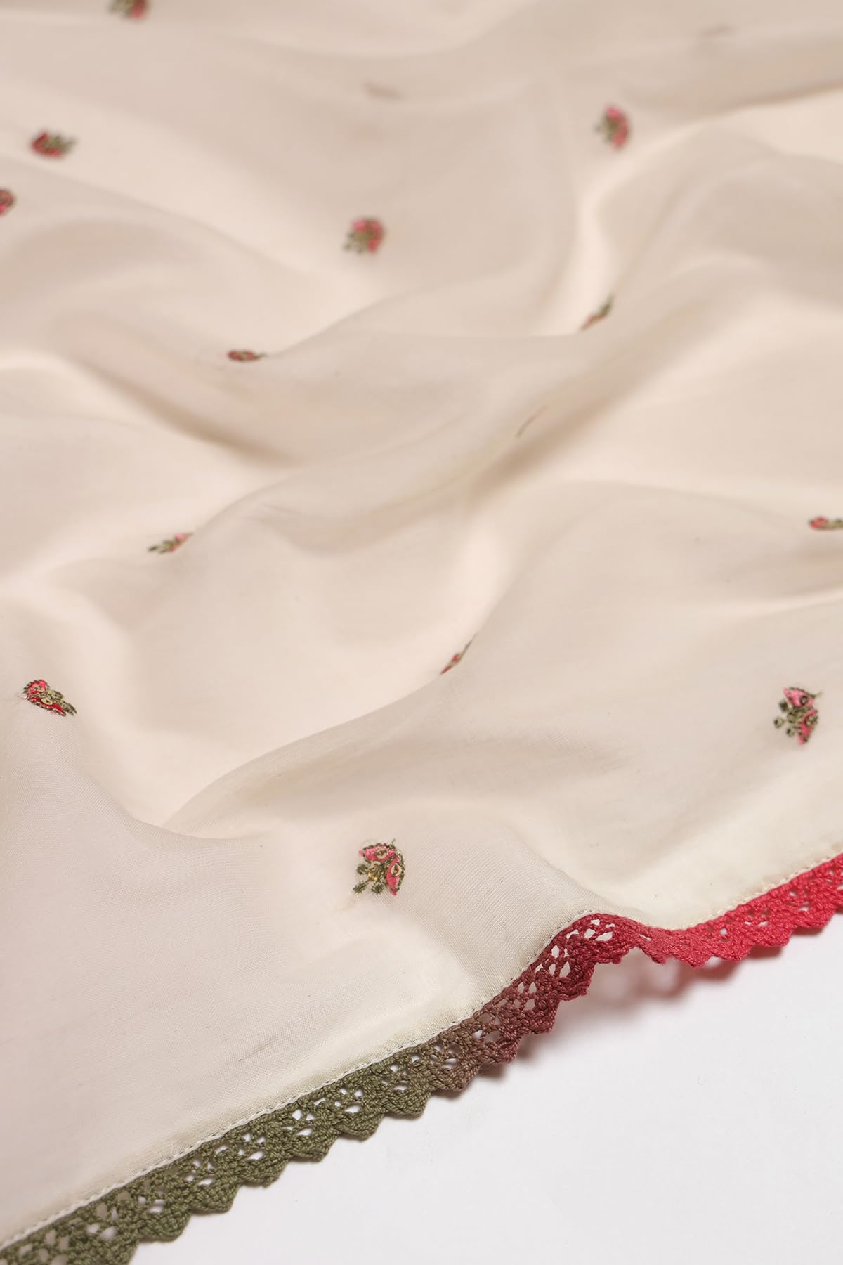 Soch Womens Off White Cotton Floral Print Suit Set With Thread Work