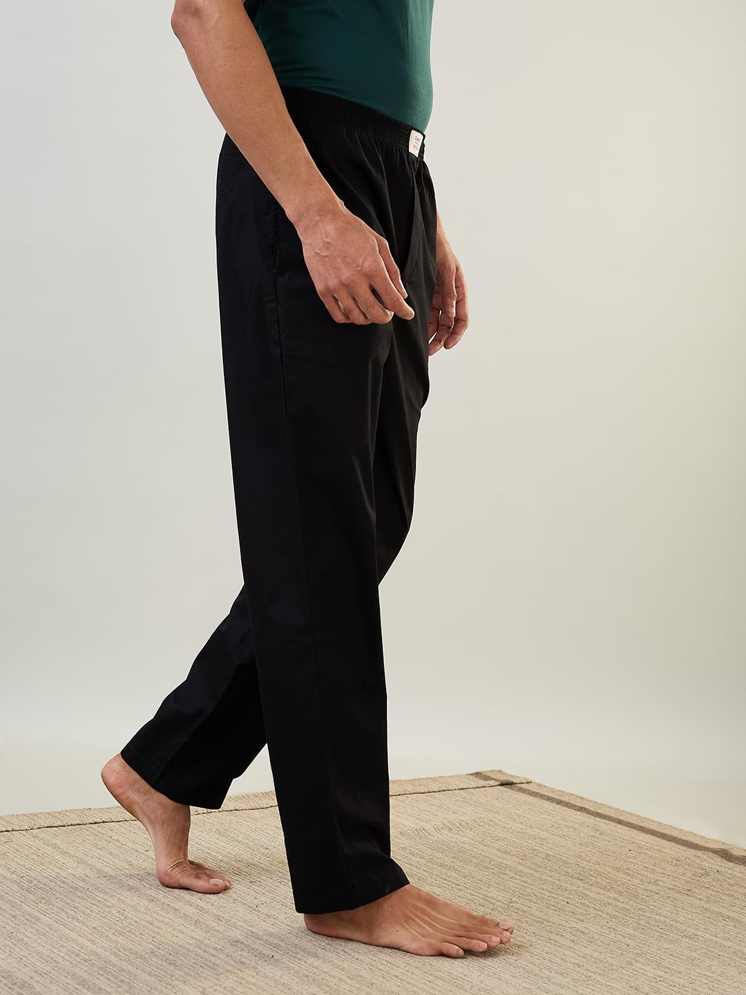 Raymond SleepZ Men Regular Fit Solid Pattern Pure Cotton Pyjama Black