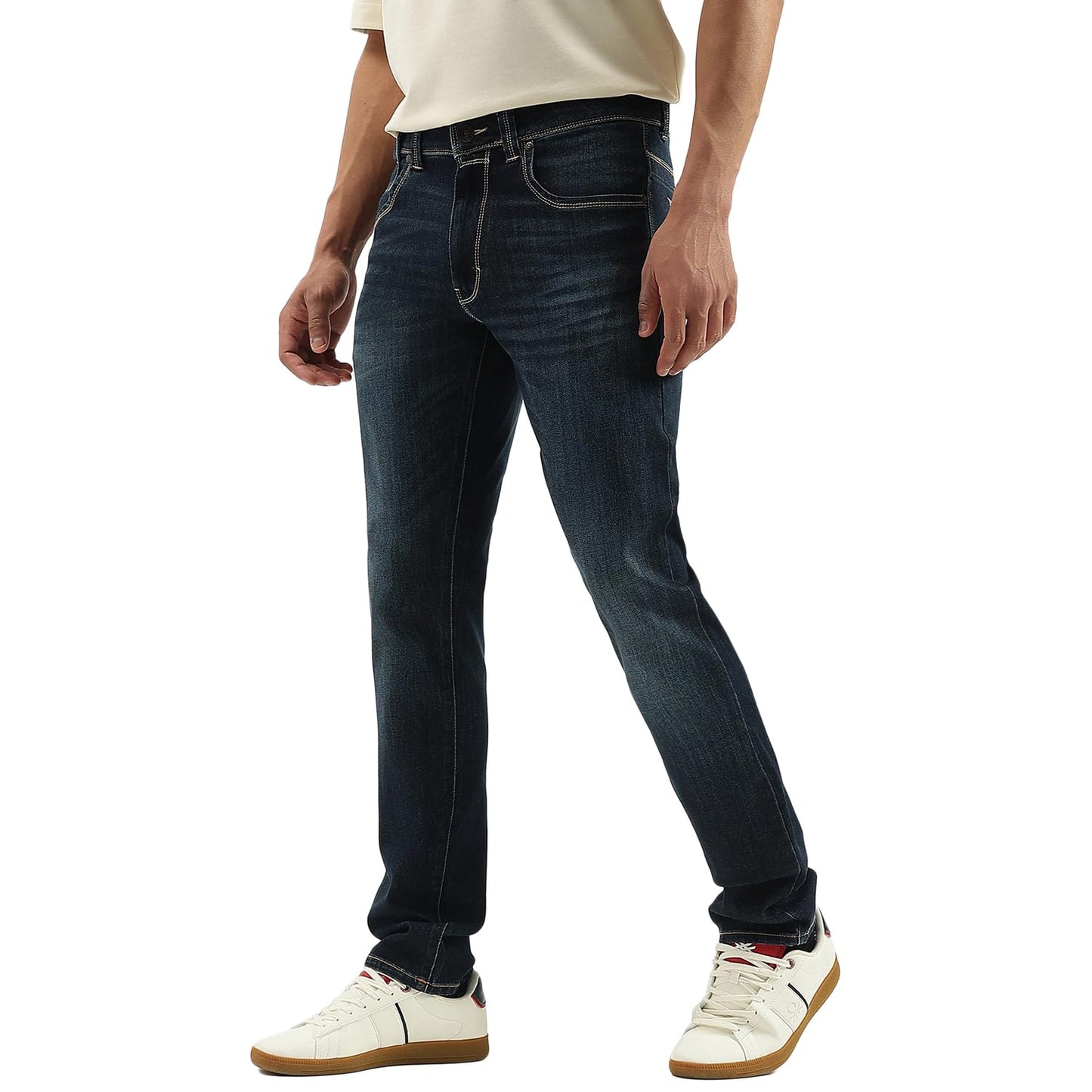 United Colors of Benetton Solid Straight Fit Jeans