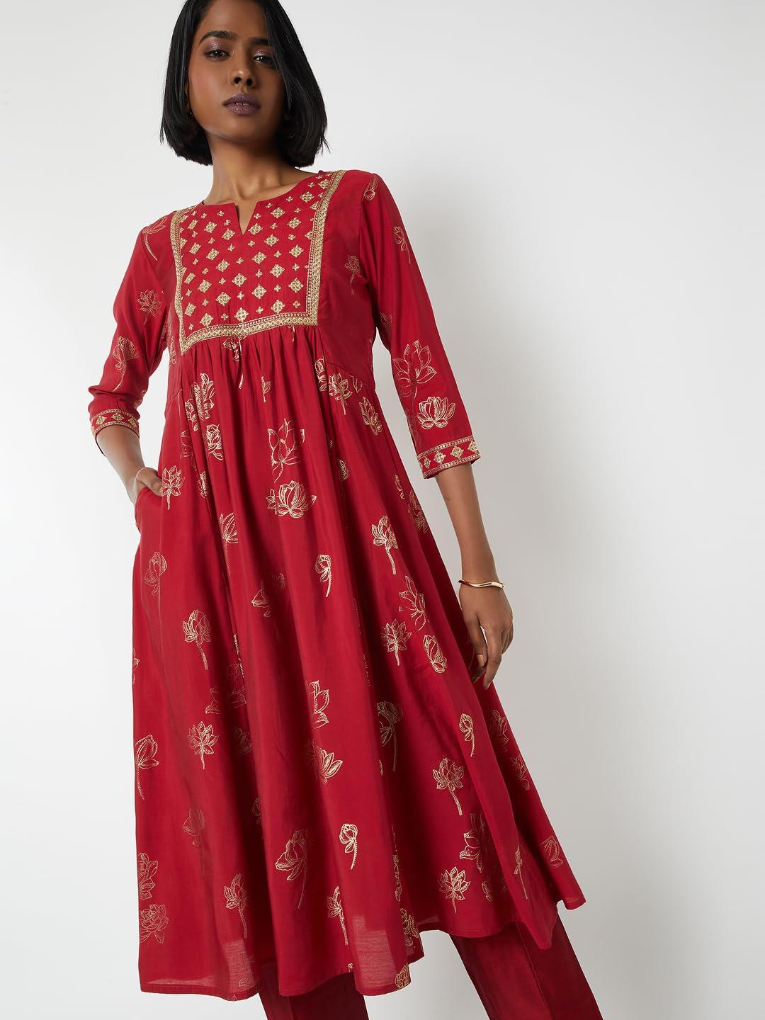 Max Women's Polyester Blend Kurta Set