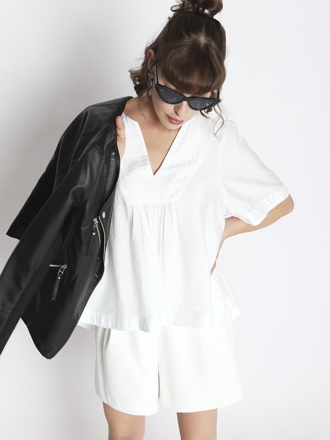 VERO MODA Women Solid White Viscose Relaxed Fit Top