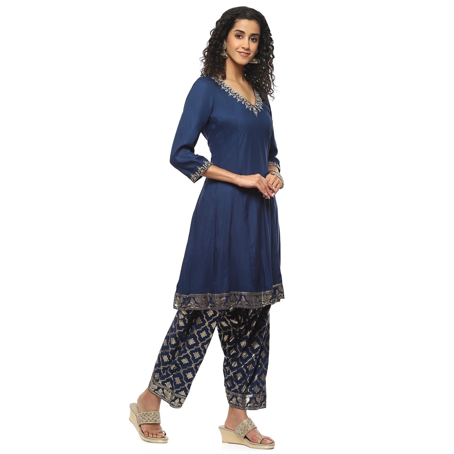 BIBA Women Embroidery Kalidar Salwar Rayon Kurta With Dupatta-(Skdgold Mur9147_Blue_36)