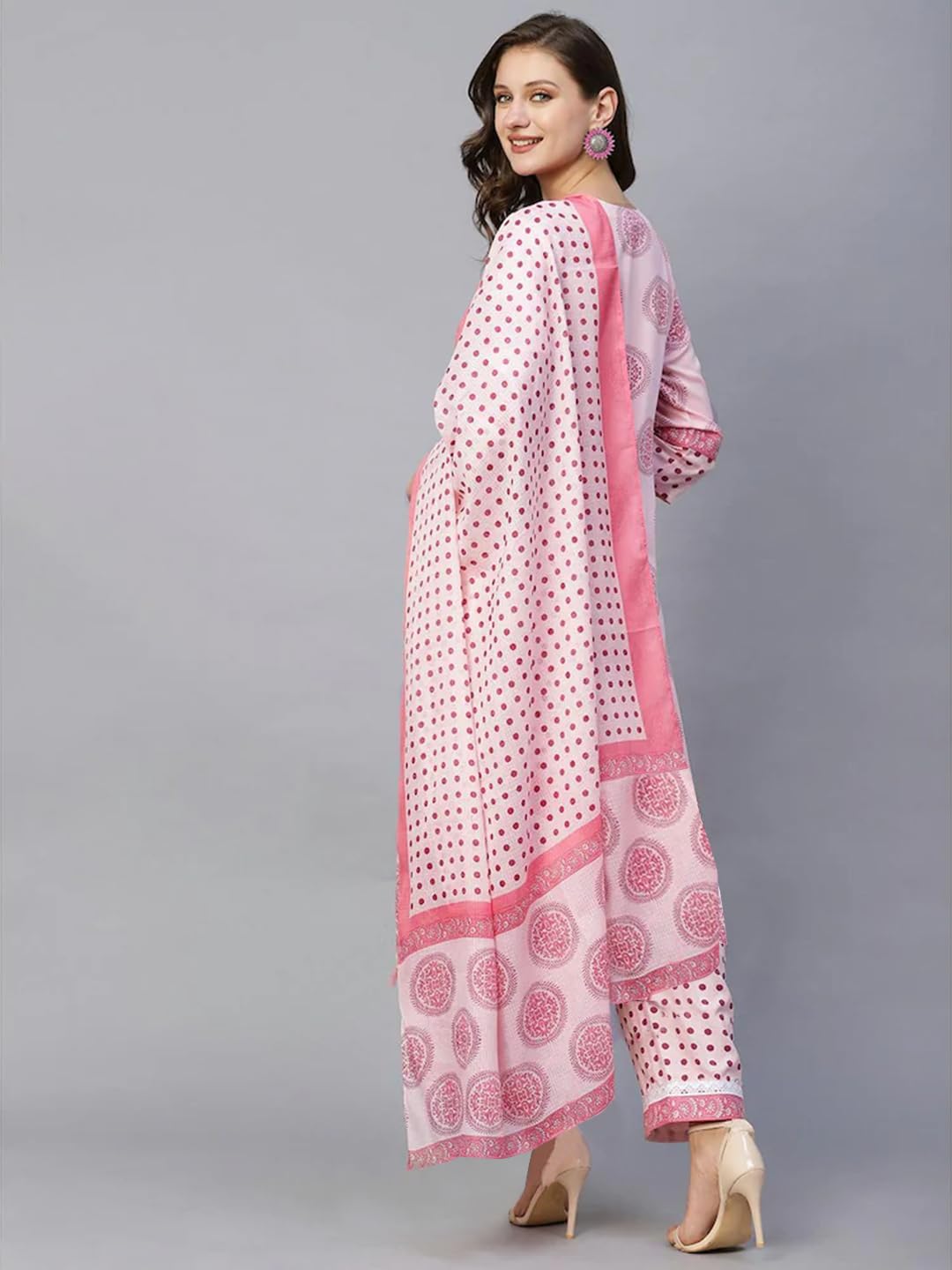 Tee Projekt Women's Cotton Blend Sweetheart Neck Straight Kurta Pant with Dupatta Set ll Straight Kurta Set ll Printed Kurta Set Pink