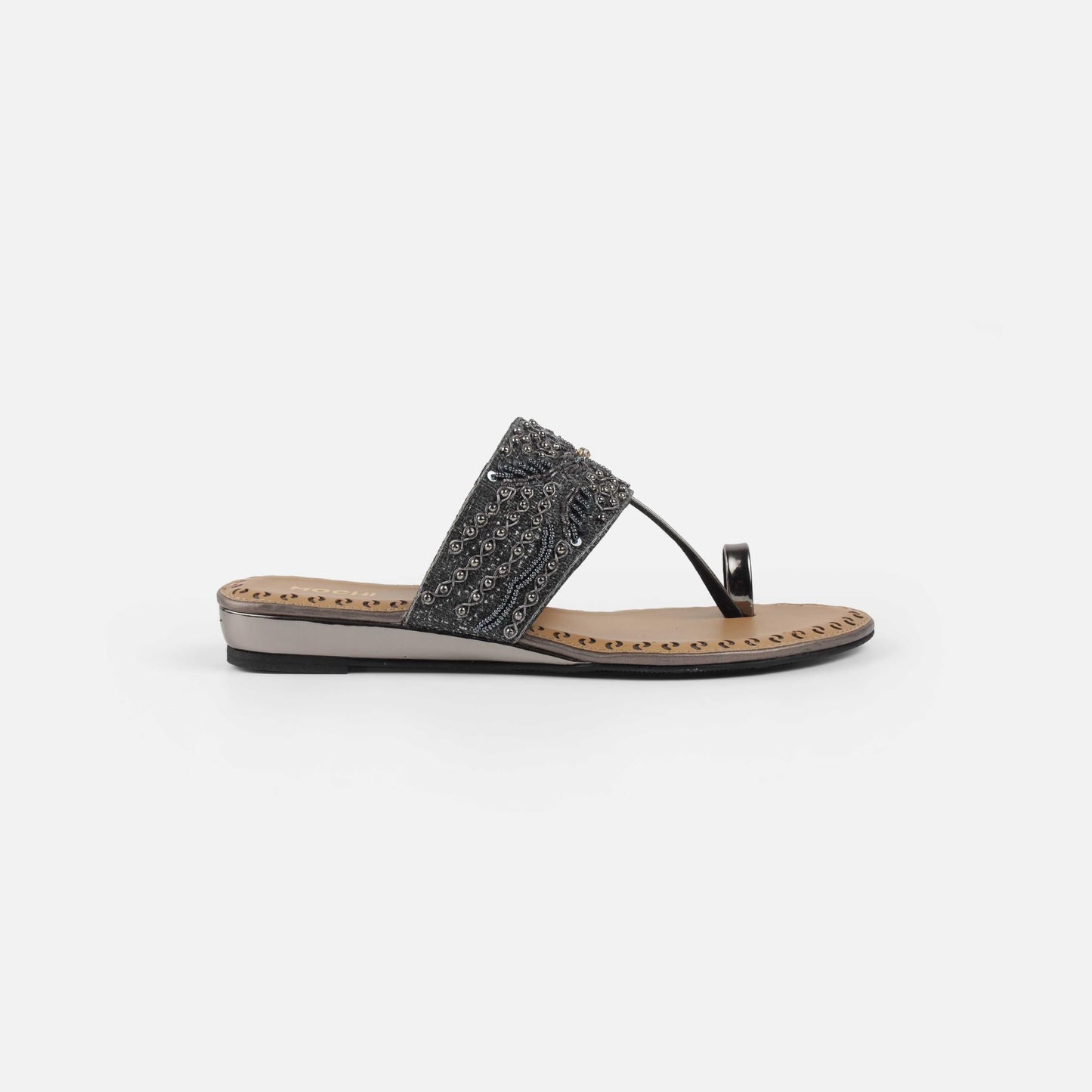 Mochi Women Gold Chappals UK/8 EU/41(35-2114)