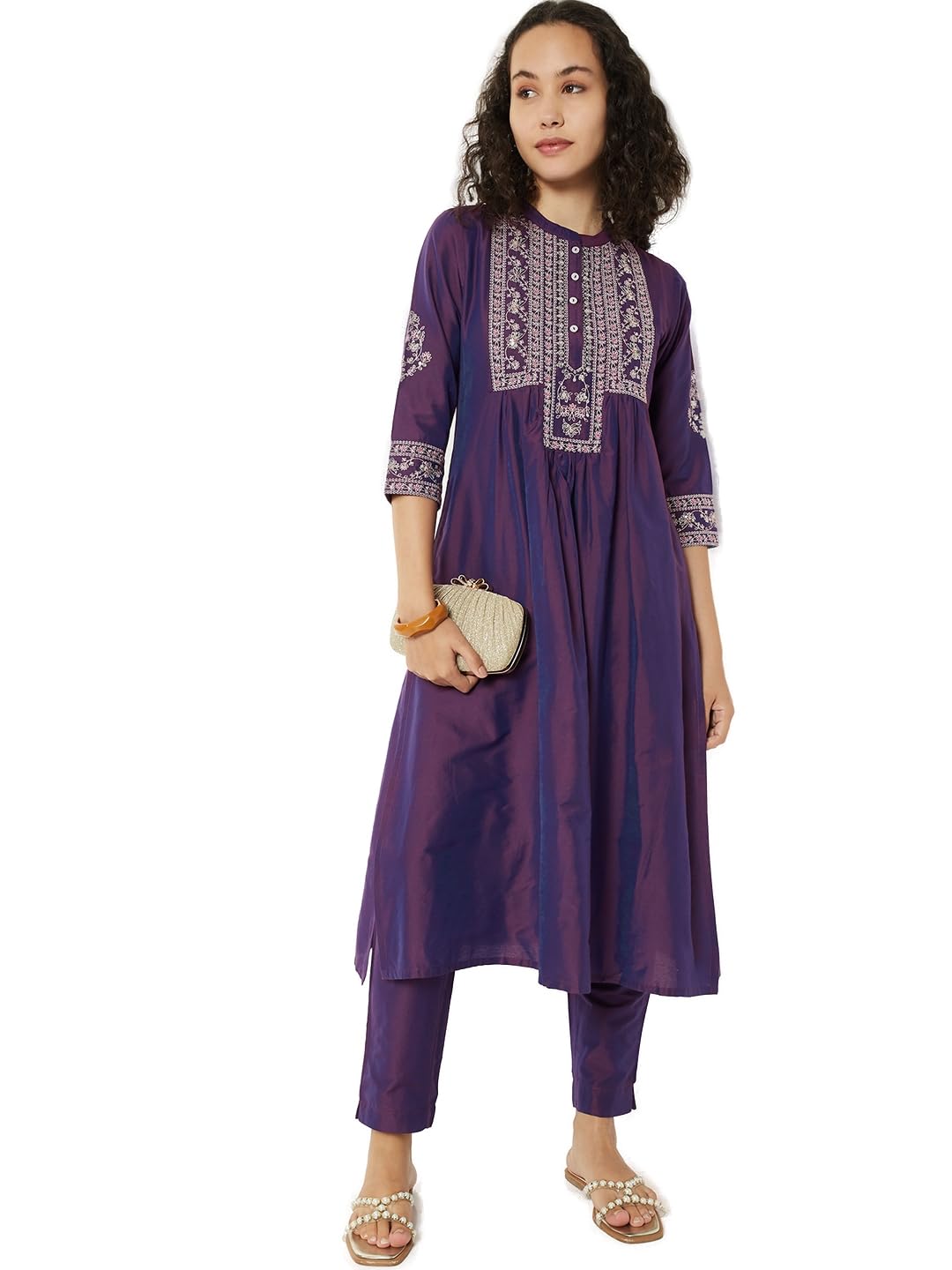 Max Women Embroidered Straight Kurta Set (Purple_L)