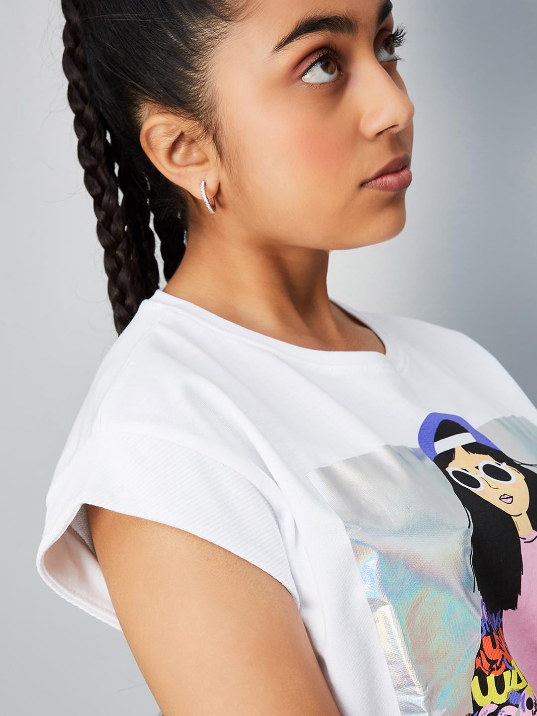 Max Girls Metallic Printed T-Shirt (S24EKT12WHITE)_15-16Y
