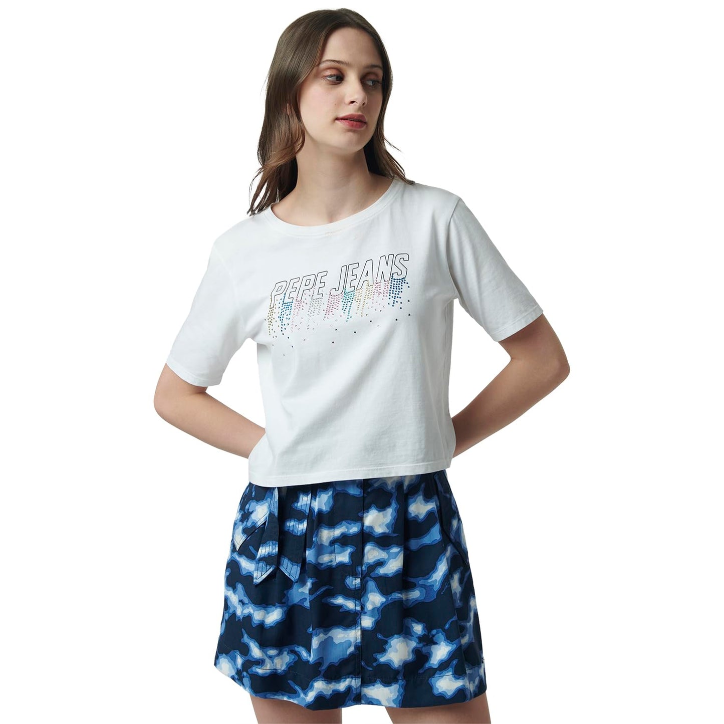 Pepe Jeans Embellished Cotton Round Neck Women's T-Shirt (White, Medium)