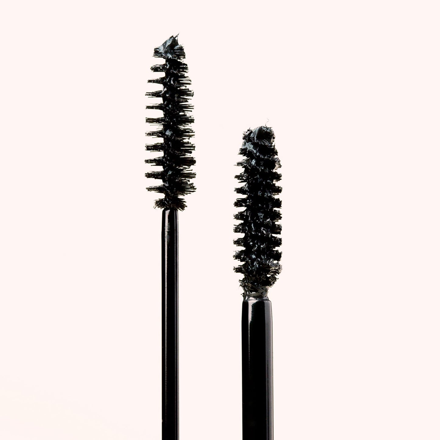 Colorbar Zoom and Whoosh mascara, Black Sin, 9 ml | Smudgeproof | Easy to use | Conditioning