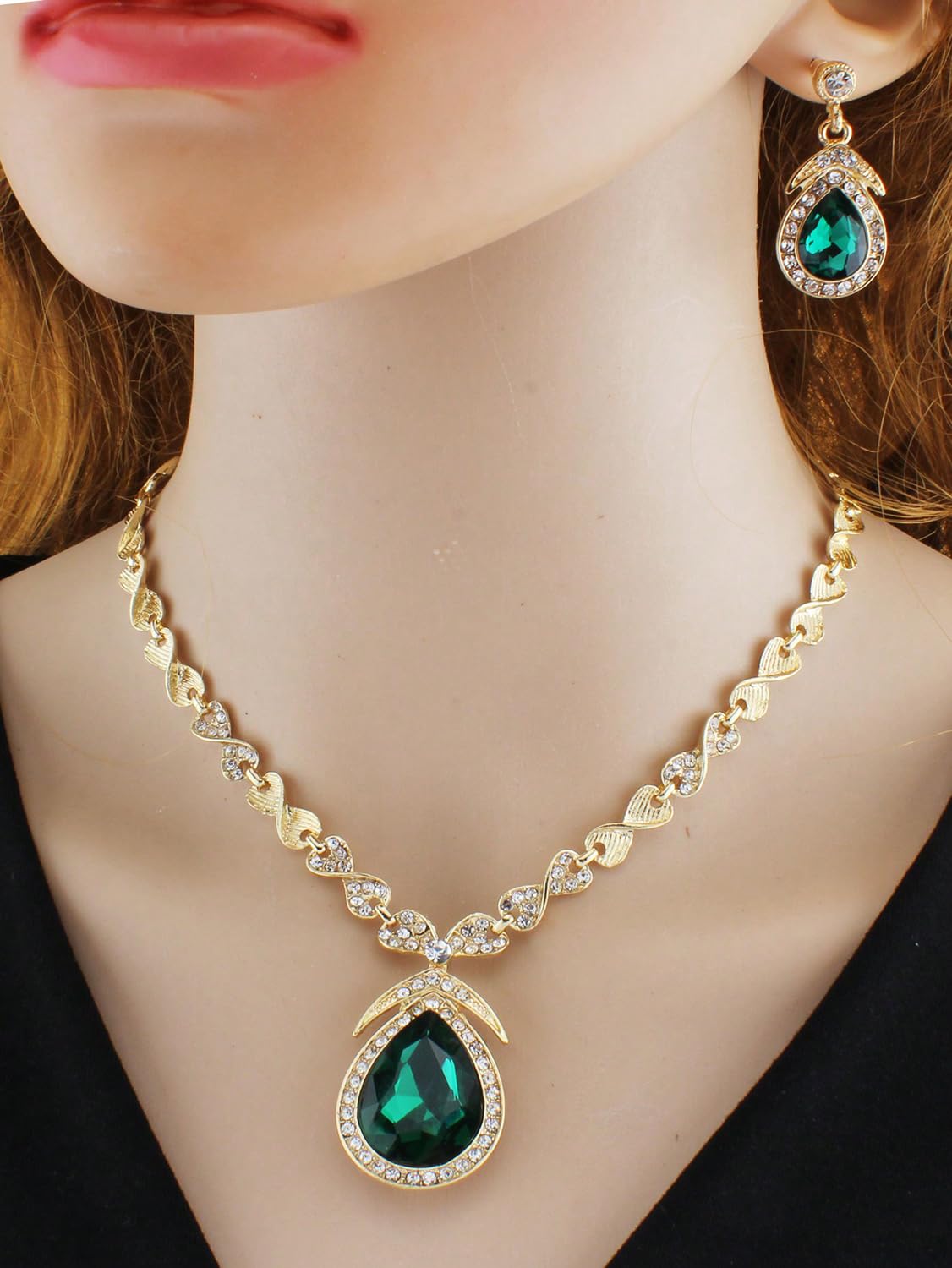 Shining Diva Fashion Latest Stylish Design Fancy Crystal Necklace Jewellery Set for Women (15221s)(Green)