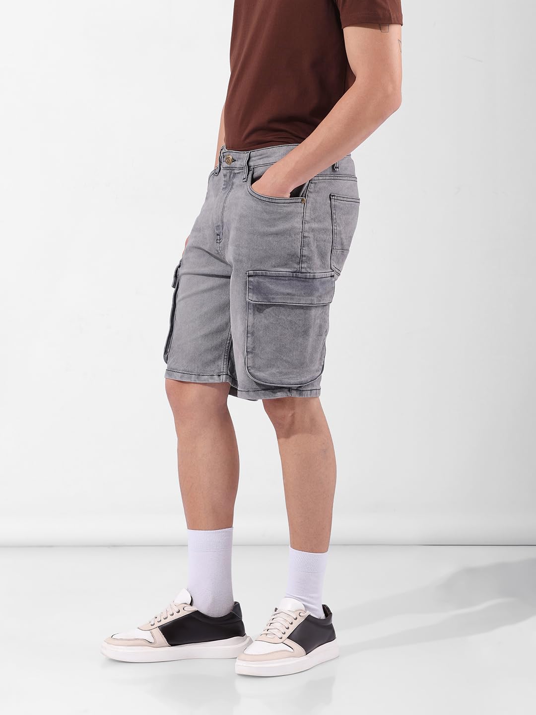 The Indian Garage Co Men Relaxed Fit Printed Mid Rise Denim Shorts (Grey_32)
