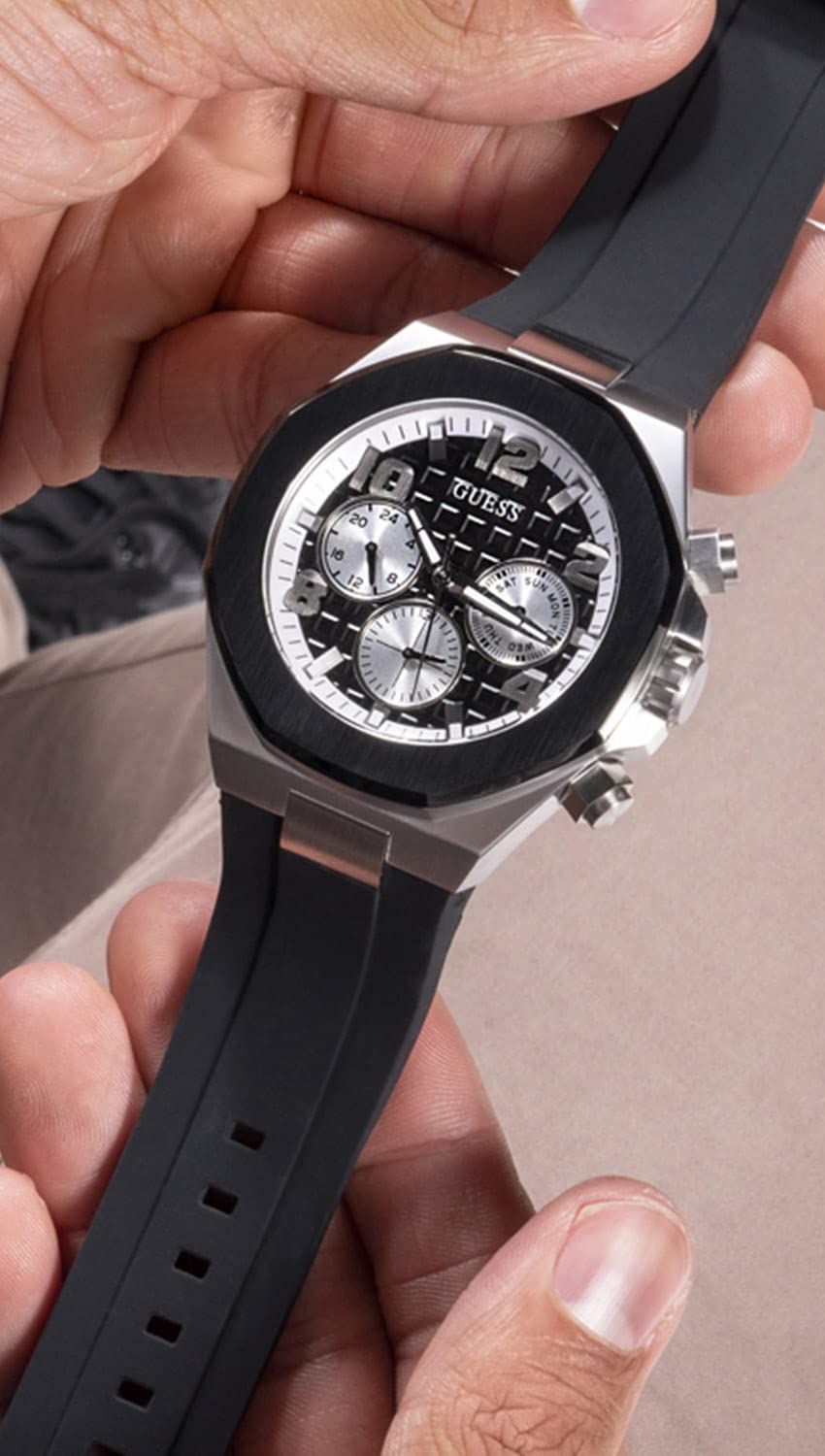 GUESS Analog Black Dial Men's Watch-GW0583G1