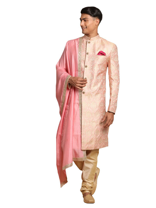 VASTRAMAY Men's Pink And Gold Silk Blend Sherwani Set - A Set Of Brocade Sherwani And Pyjama With Dupatta