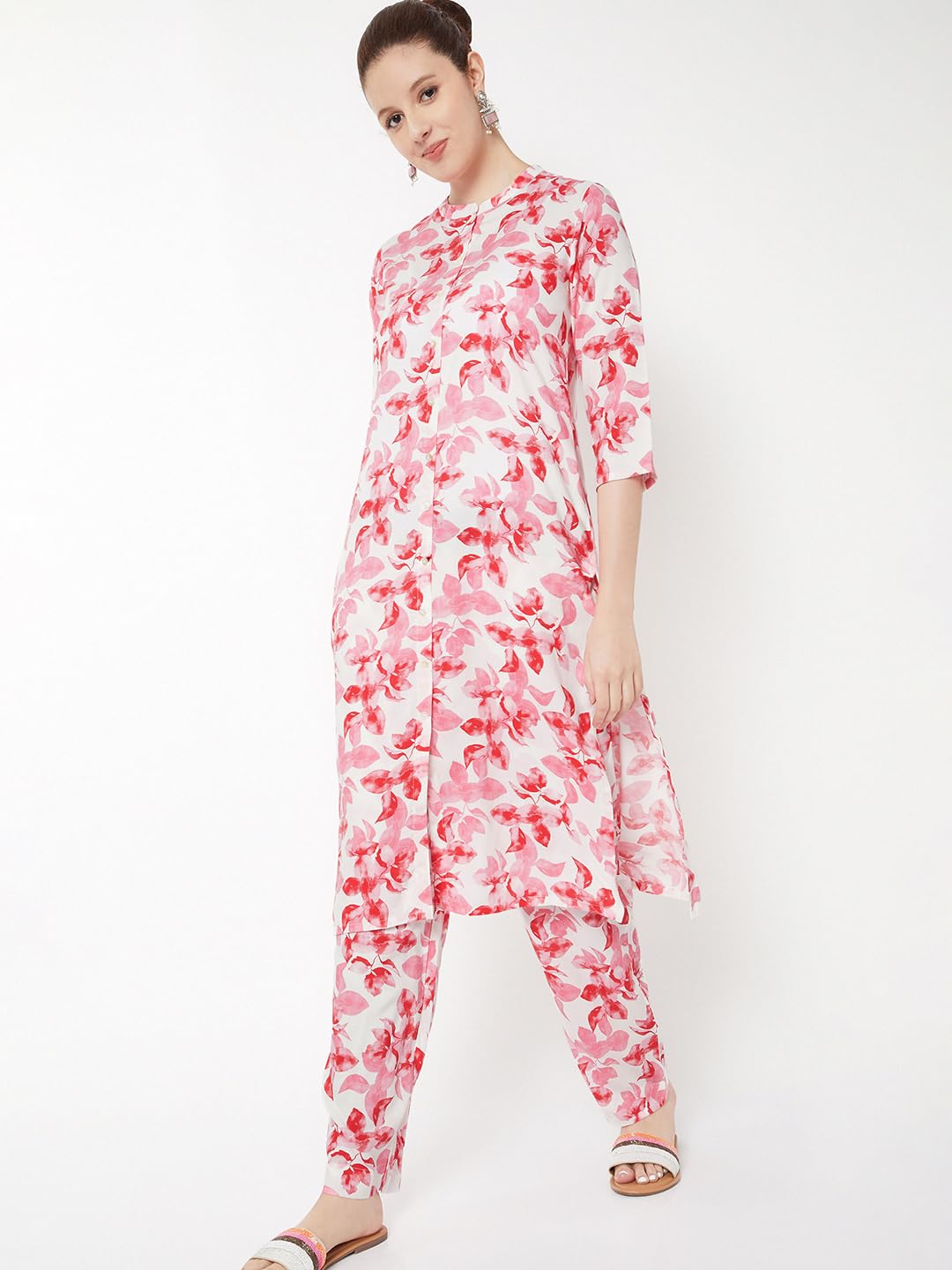 Max Women Floral Print Straight Pants (Off White_S)