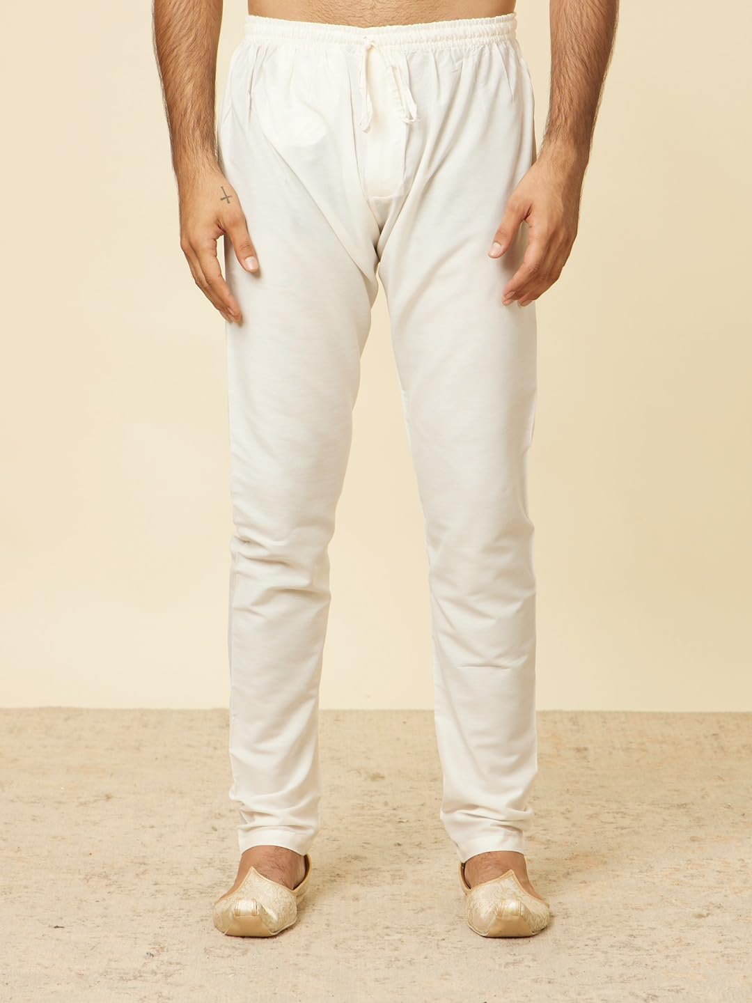 Manyavar Mens Peach Georgette Embroidered Kurta Pyjama Set