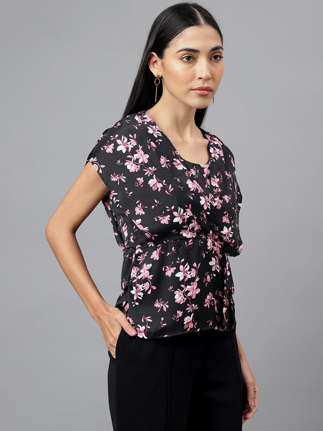Latin Quarters Women Black Cap Sleeve V-Neck Printed Top_XXL