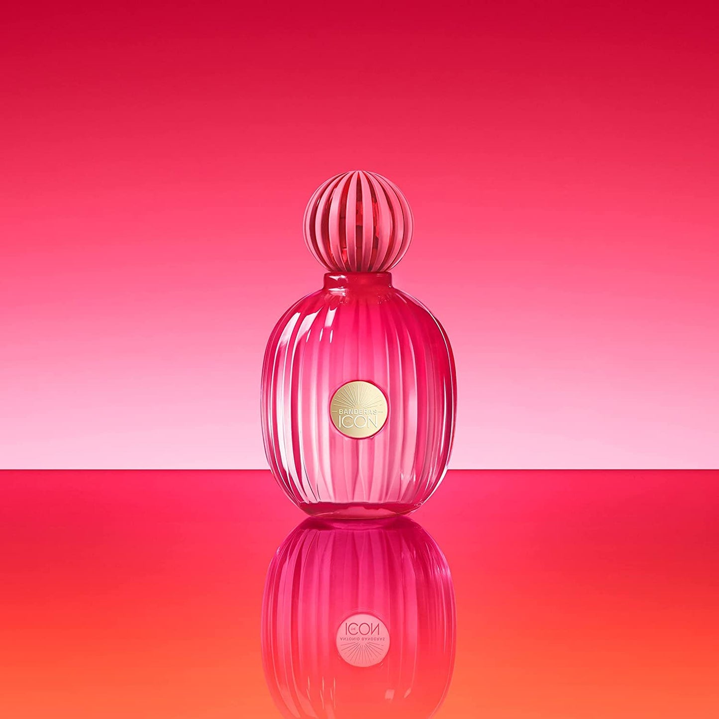 The Icon Woman by Antonio Banderas Eau de Parfum for Women - Long Lasting - Elegant, Refined and Sensual Fragrance - Vanilla, Floral and Fruity Notes - Ideal for Special Occasions - 50ml