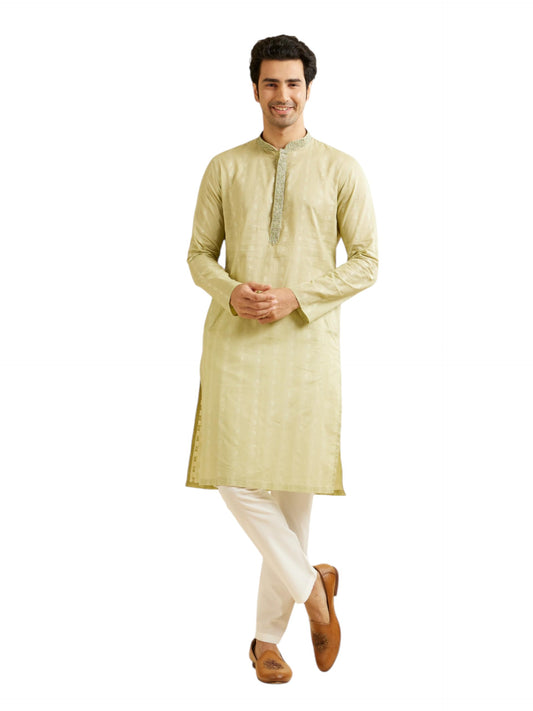 Manyavar Men's Cotton Self-Textured Kurta Set (Light Mid Green,XXXL)