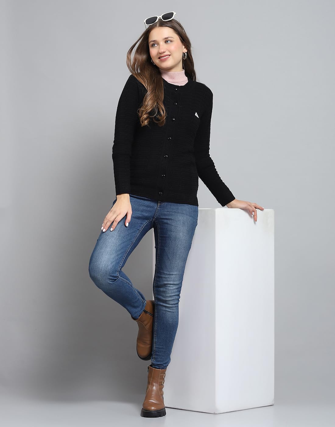 Monte Carlo Womens Self Design Black Round Neck Full Sleeve Cardigan