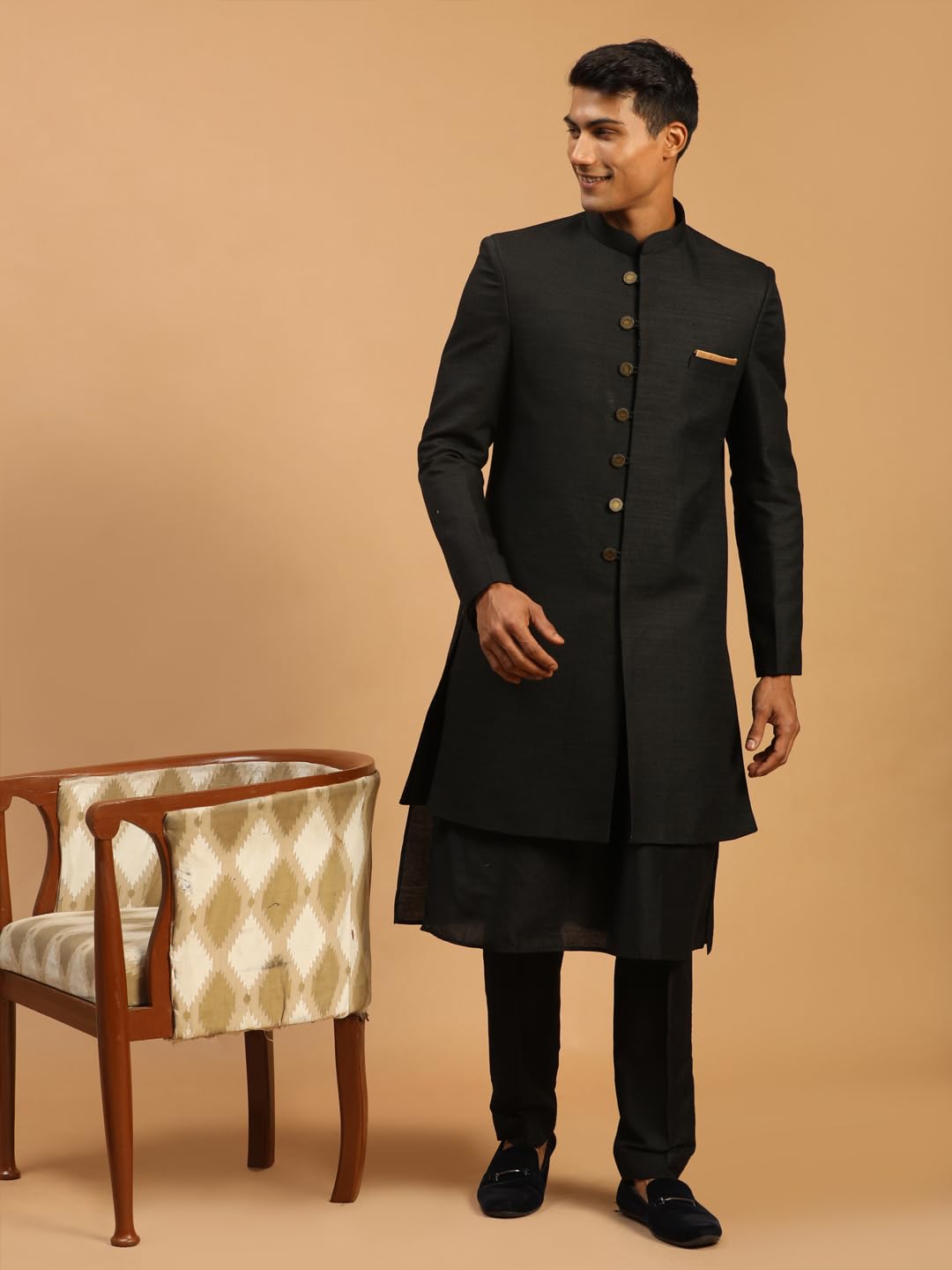 VASTRAMAY Men's Black Viscose Sherwani Set