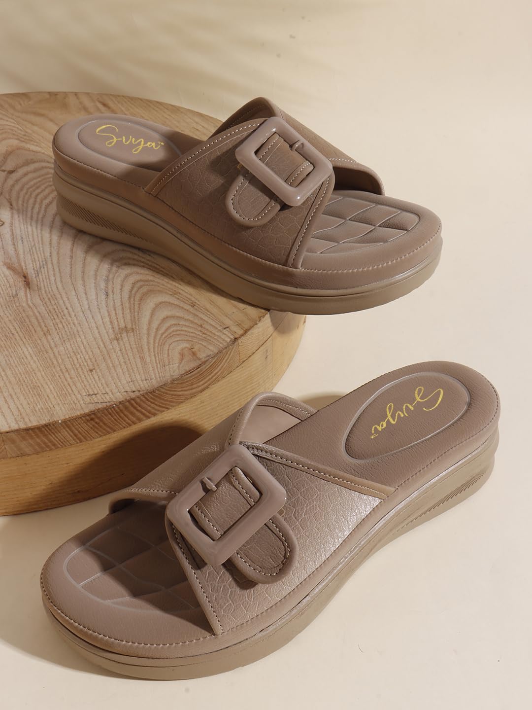 Elegant Slide Women Sandals with Bold Buckle and Soft Quilted Footbed for Everyday Comfort (Chiku, UK Footwear Size System, Adult, Women, Numeric, Medium, 9)