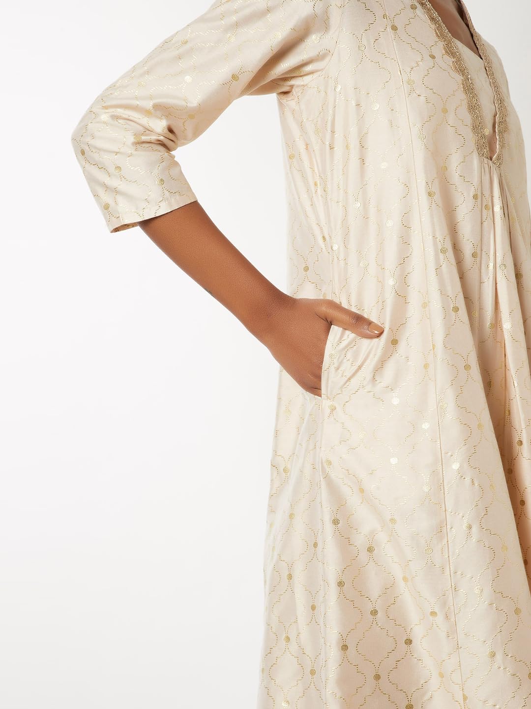 Max Women's Polyester Blend Kurta Set