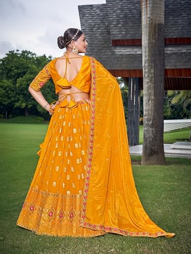 Samprag Silk Lehenga Choli Set for Womens | Sleevless | Sweetheart Neck |Ideal for Wedding & Party Occassions | Yellow | M