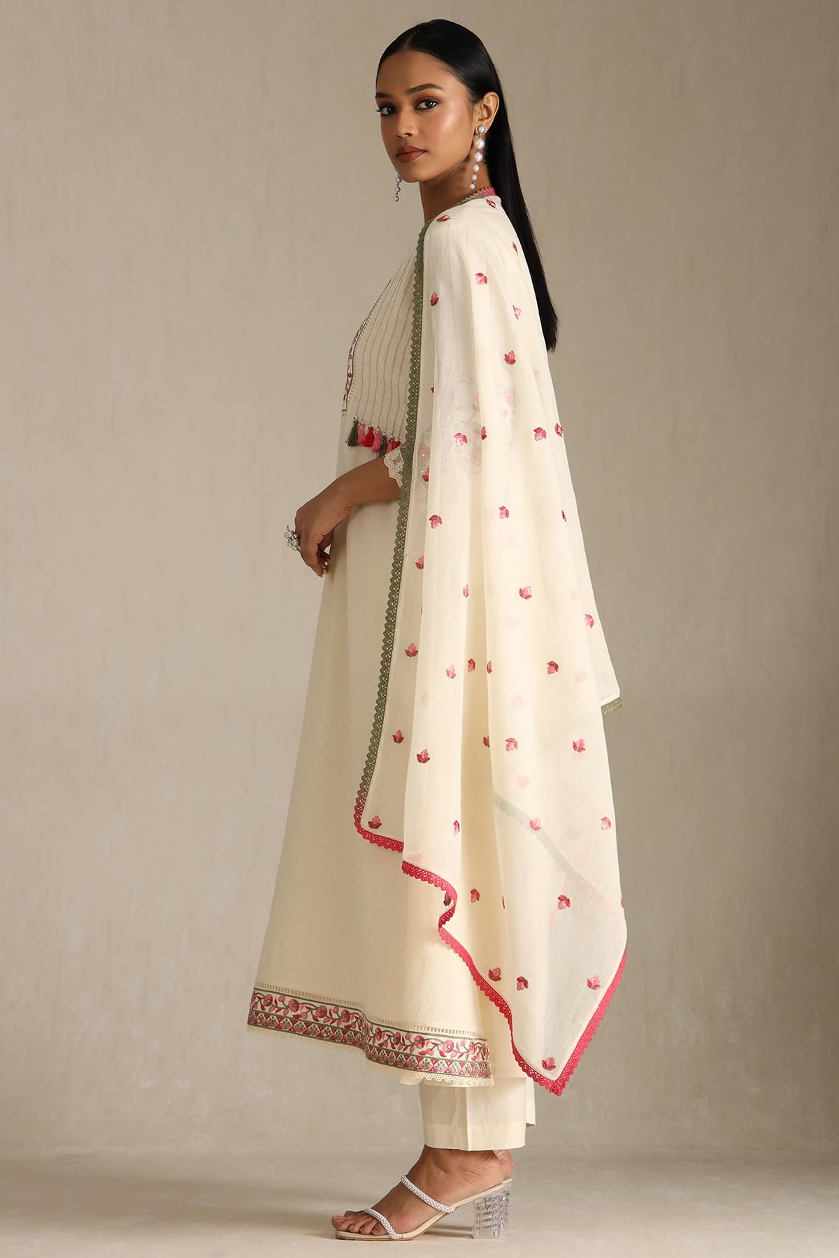 Soch Womens Off White Cotton Floral Print Suit Set With Thread Work